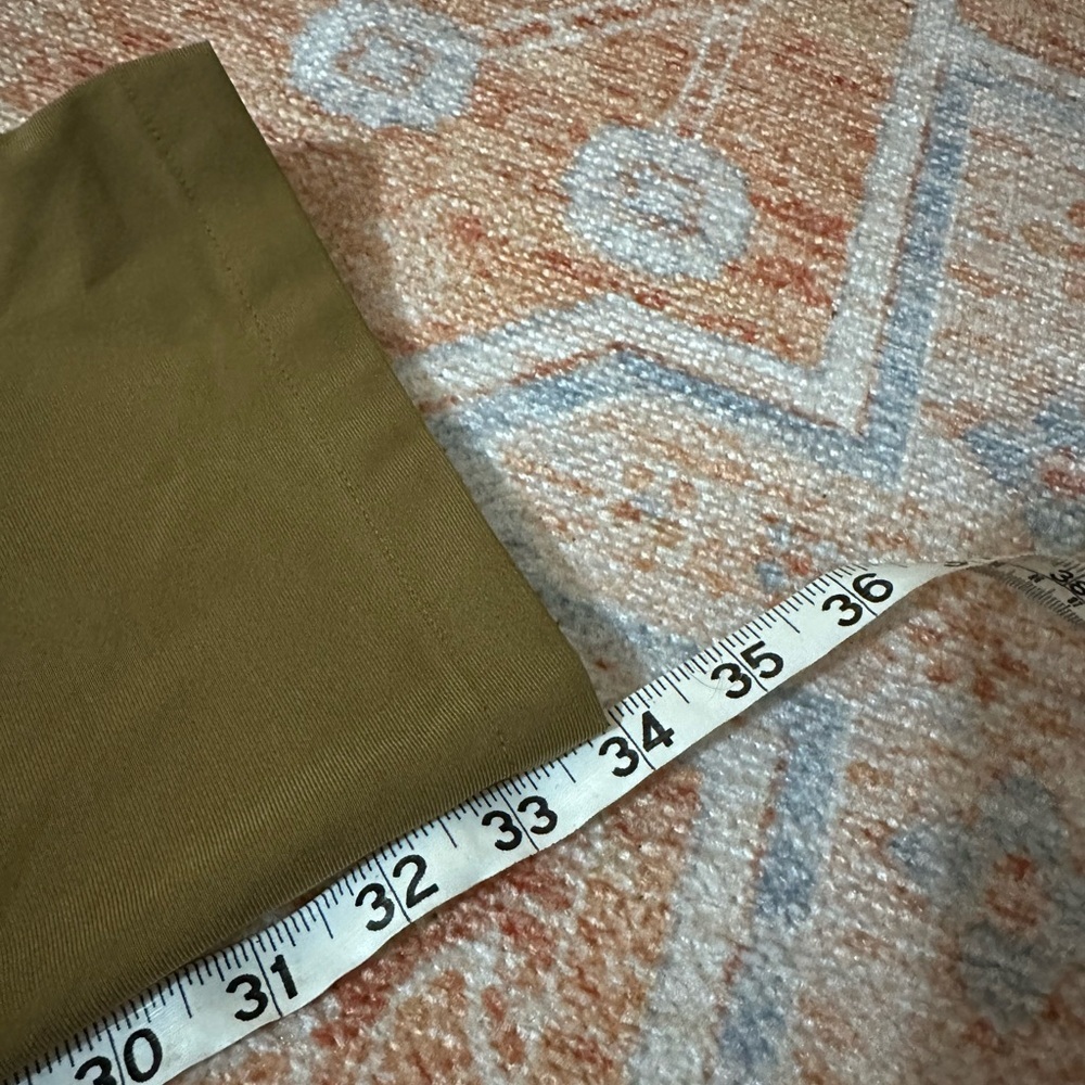 Lululemon ABC Pant Classic *34" in Artifact tan M5335S Warpstreme size 30 waist - Picture 9 of 10